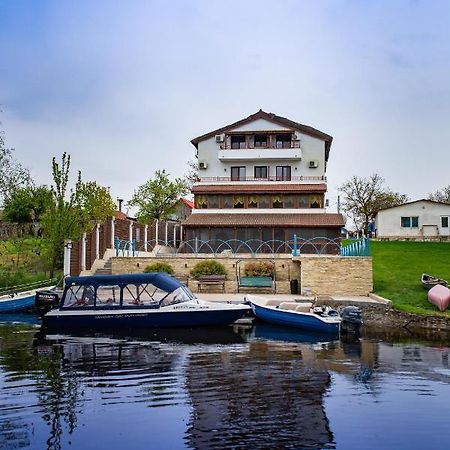 Pensiunea Pestisorul Dunavăţu de Jos Esterno foto
